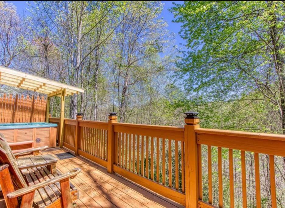 Lazy Bear Cabin Сев'єрвілл Екстер'єр фото