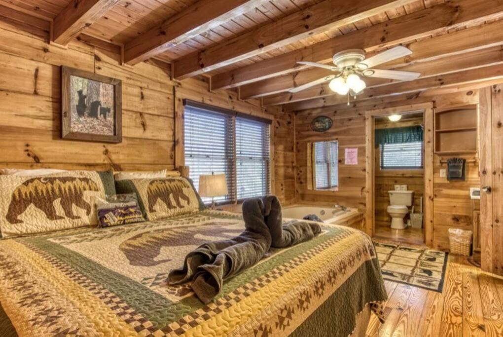 Lazy Bear Cabin Сев'єрвілл Екстер'єр фото